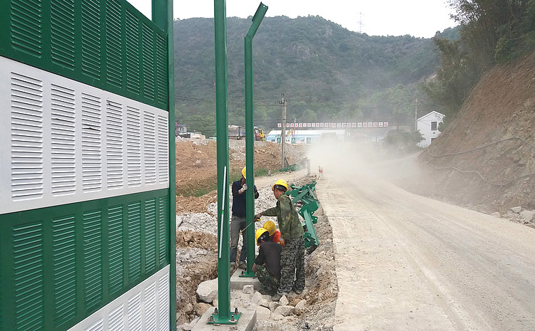 施工工地户外碎石加工场降噪围墙