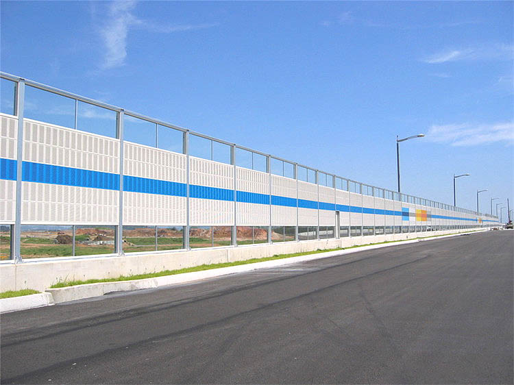 高速公路新型声屏障